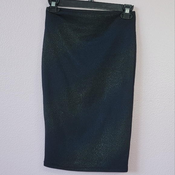 ASTR the label Metallic Pencil Skirt/  XS. - Picture 4 of 10